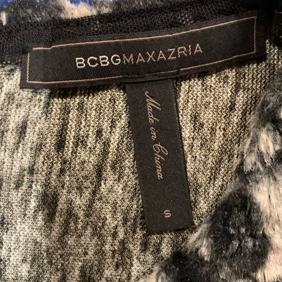 BCBGMaxAzria - Faux Fur - Blue color - Animal Print Peplum top - Picture 8 of 8
